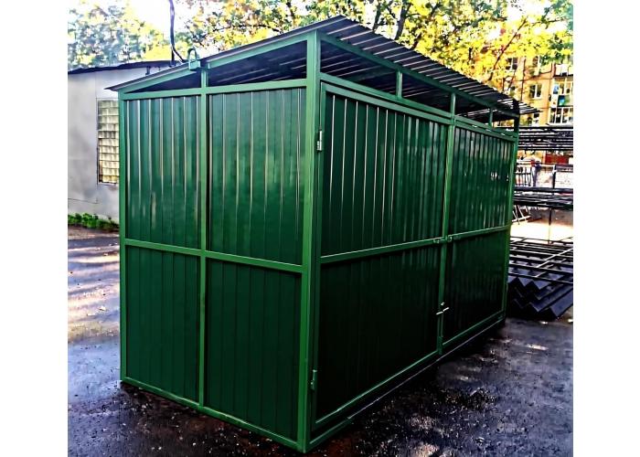 Контейнерная площадка ТБО из профлиста с воротами